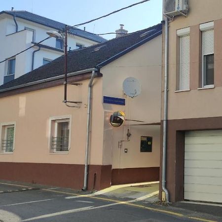 Krisztina Apartman Nagykanizsa Exterior foto