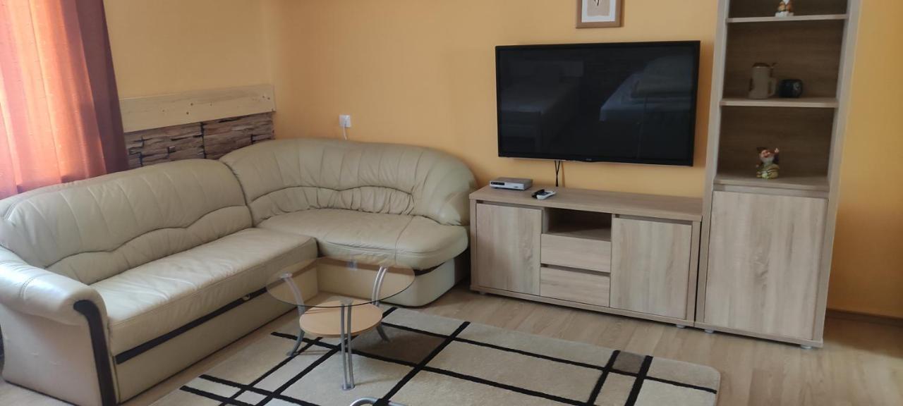 Krisztina Apartman Nagykanizsa Exterior foto