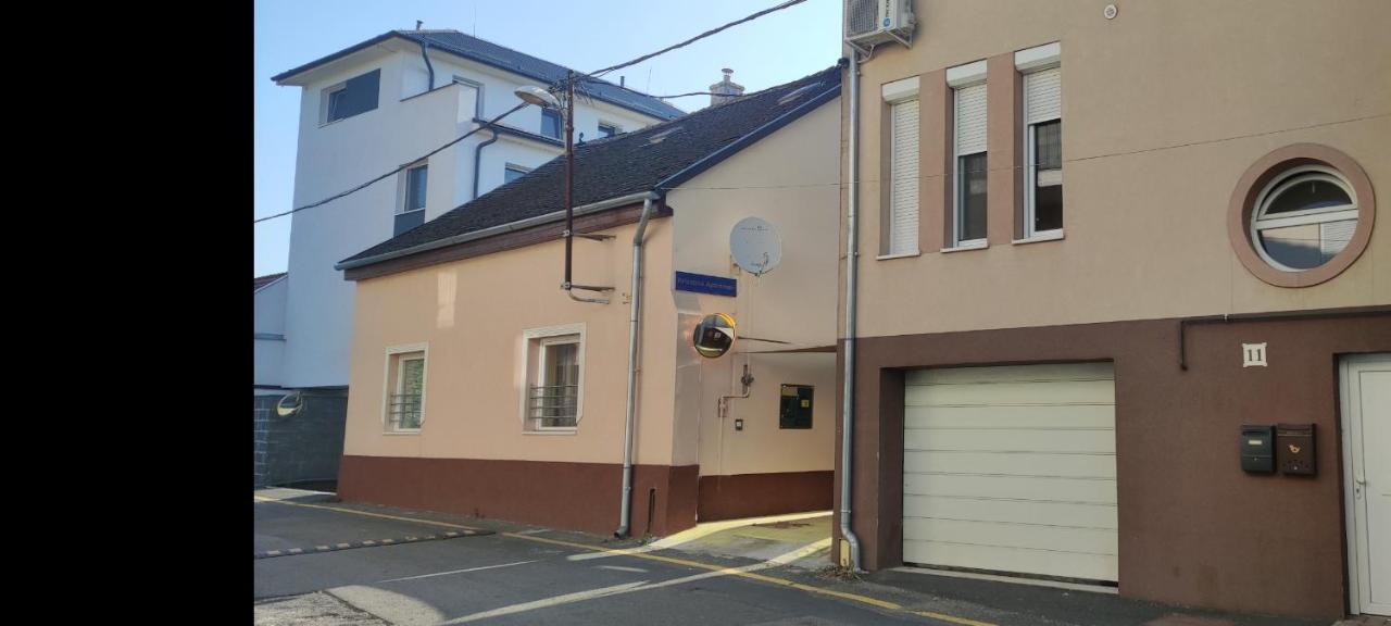 Ferienwohnung Krisztina Apartman Nagykanizsa Exterior foto